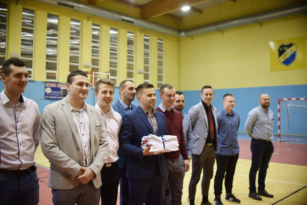10 lat hali sportowej w Choceniu