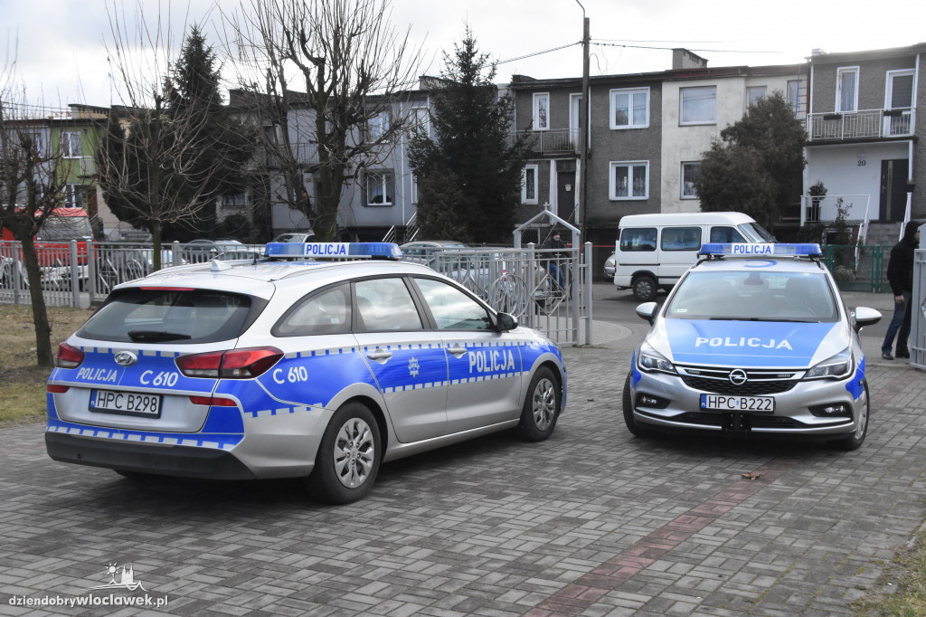 Tłumy na pogrzebie burmistrza Andrzeja Cieśli