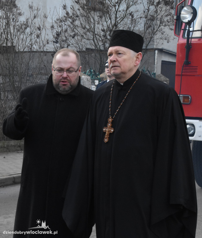 Tłumy na pogrzebie burmistrza Andrzeja Cieśli