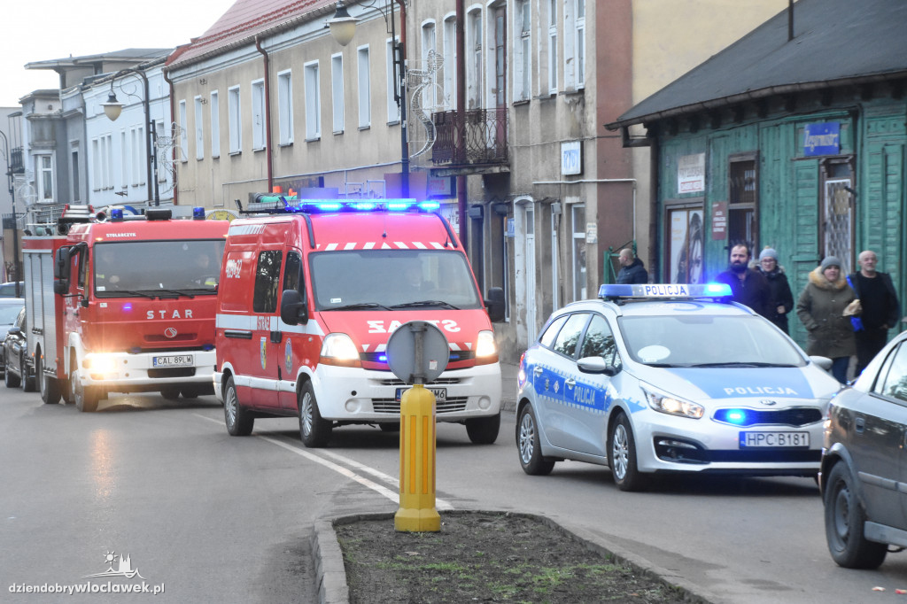 Tłumy na pogrzebie burmistrza Andrzeja Cieśli