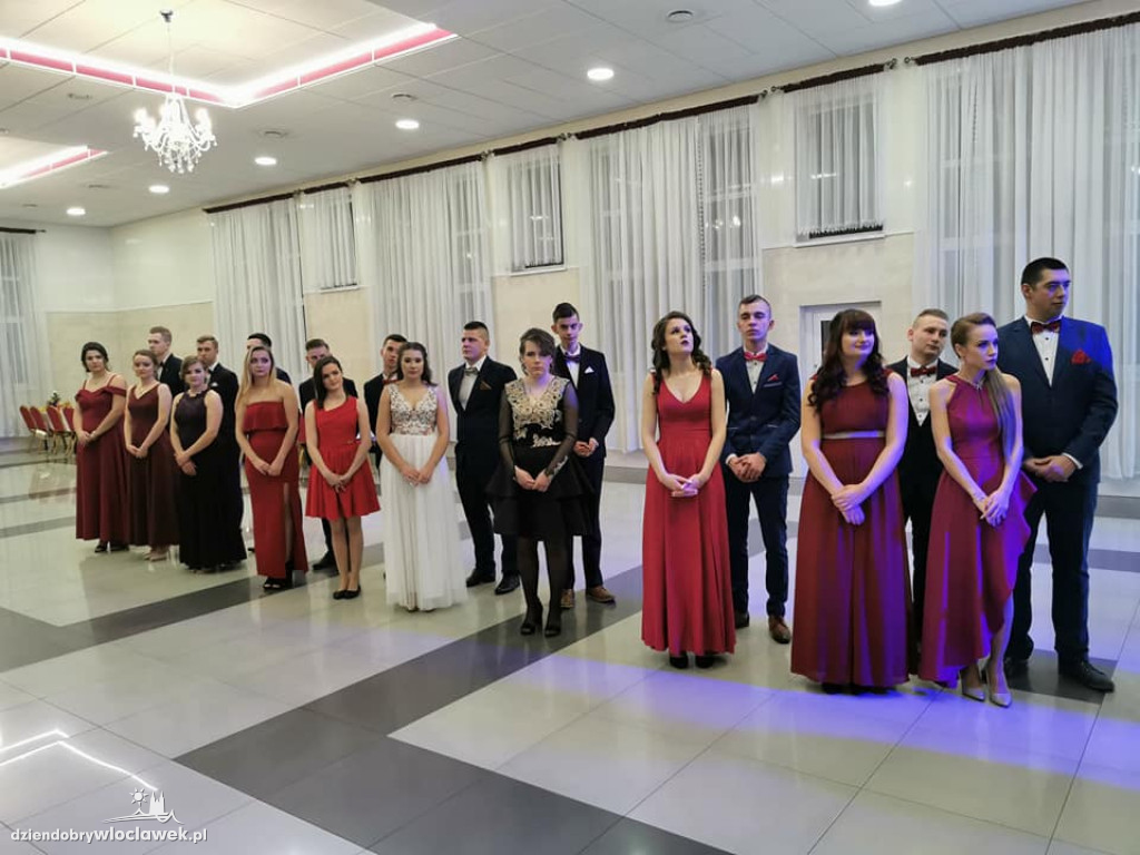 Studniówka 2020: Zespół Szkół w Chodczu