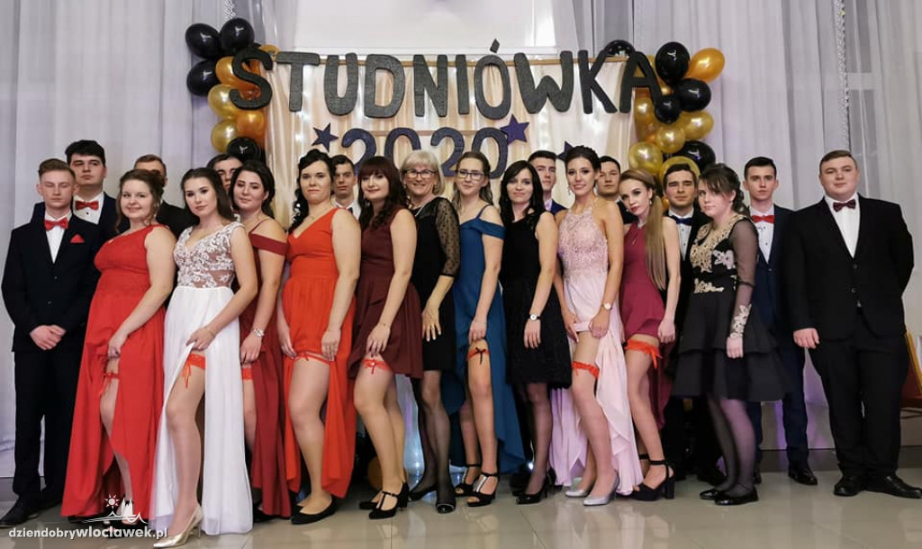 Studniówka 2020: Zespół Szkół w Chodczu