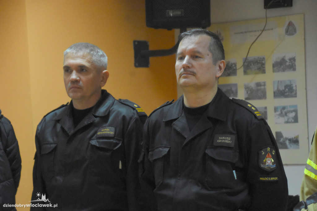 Strażacy z nagrodami i nowym sprzetem