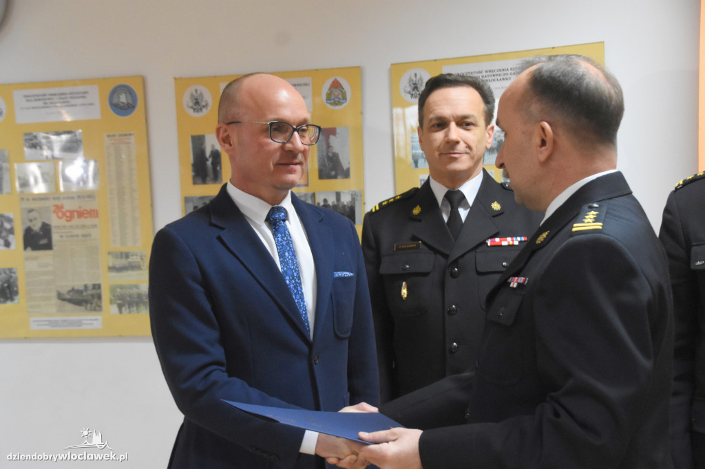 Strażacy z nagrodami i nowym sprzetem