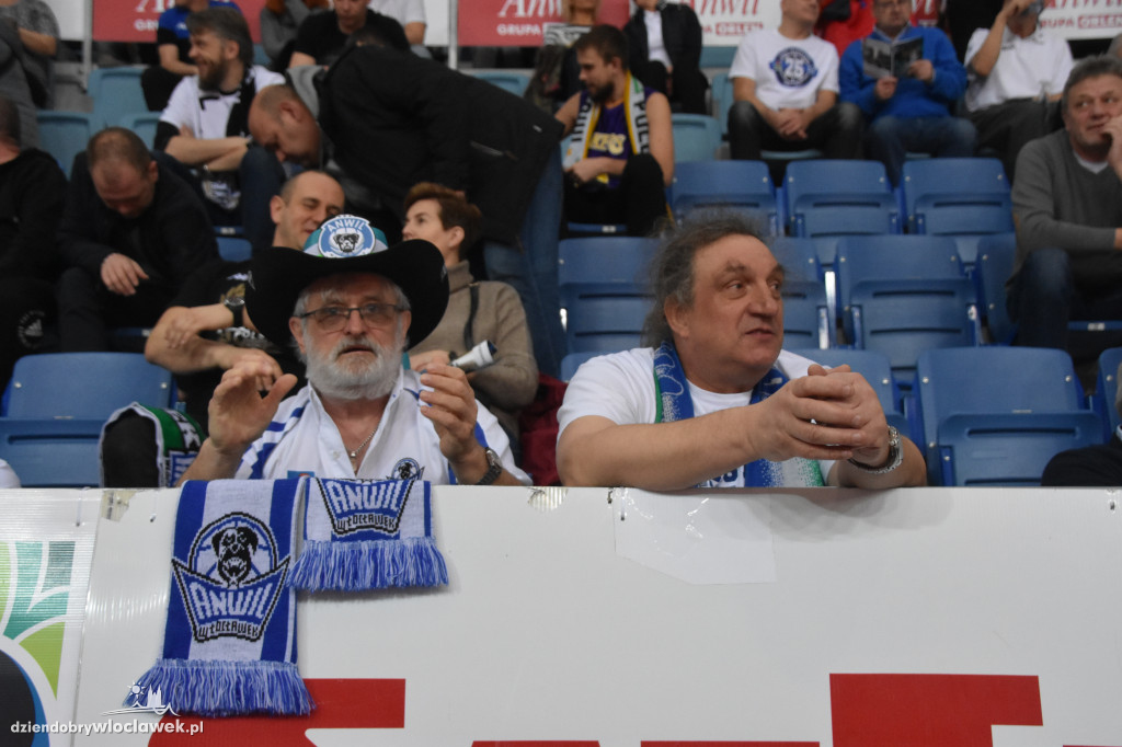 Kibice na meczu Anwil - Astoria