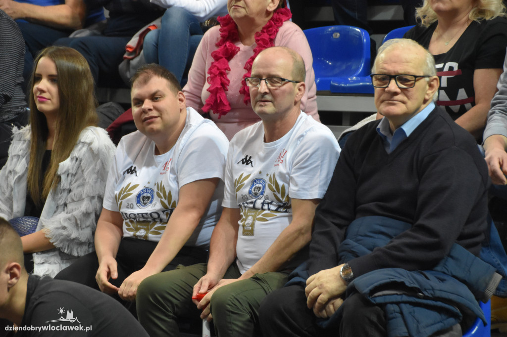 Kibice na meczu Anwil - Astoria