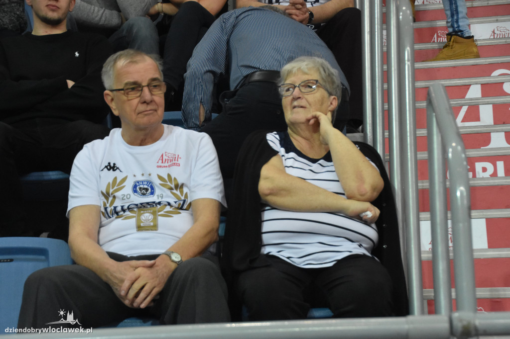 Kibice na meczu Anwil - Astoria