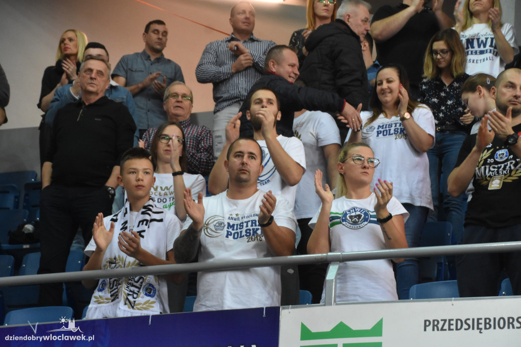 Kibice na meczu Anwil - Astoria