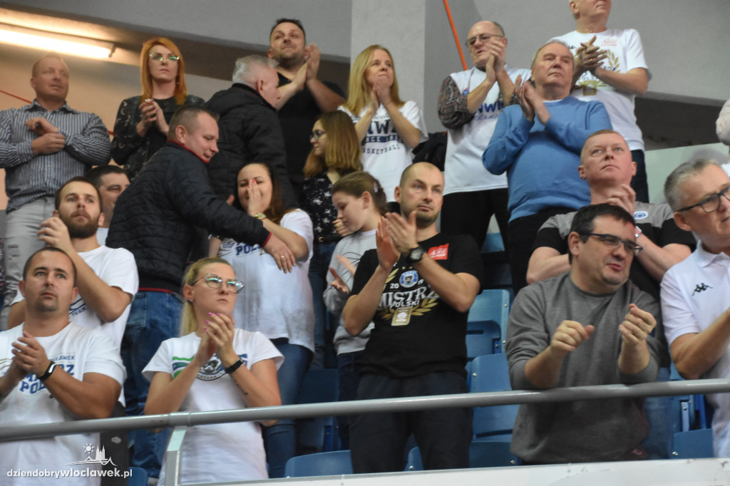 Kibice na meczu Anwil - Astoria