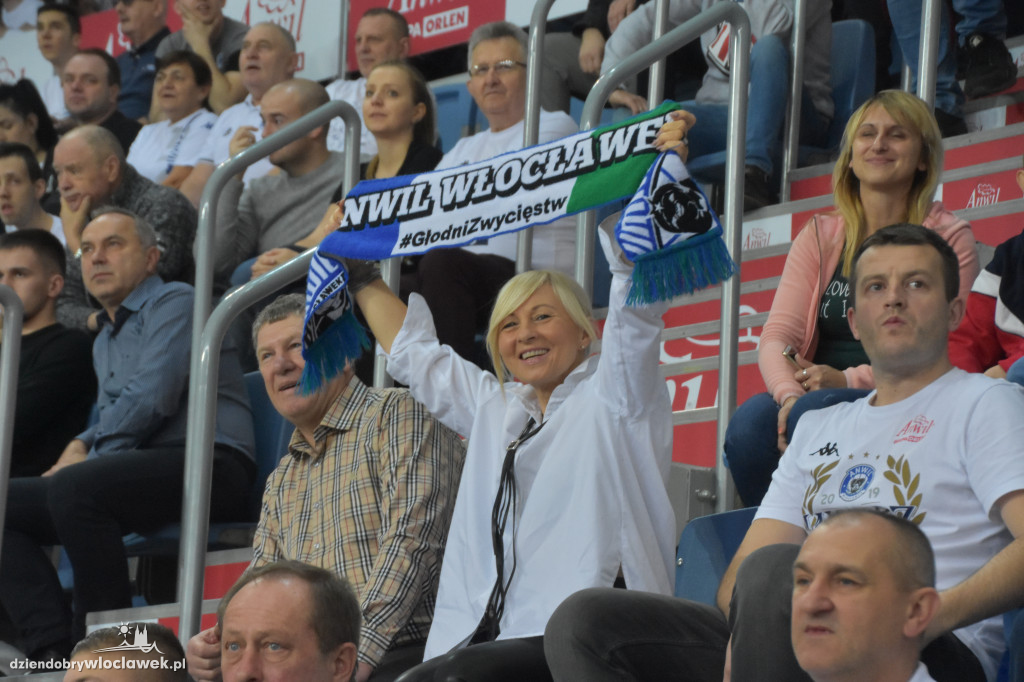 Kibice na meczu Anwil - Astoria