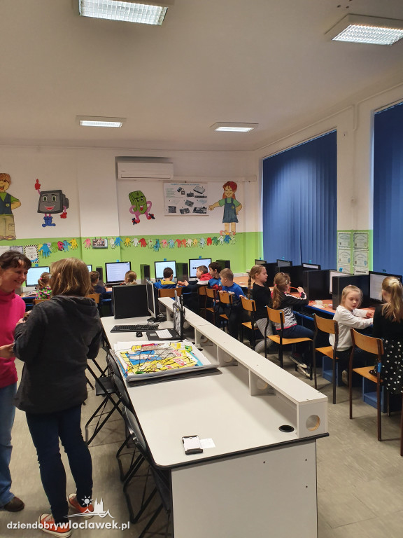 O bezpieczeństwie w sieci w SP 20