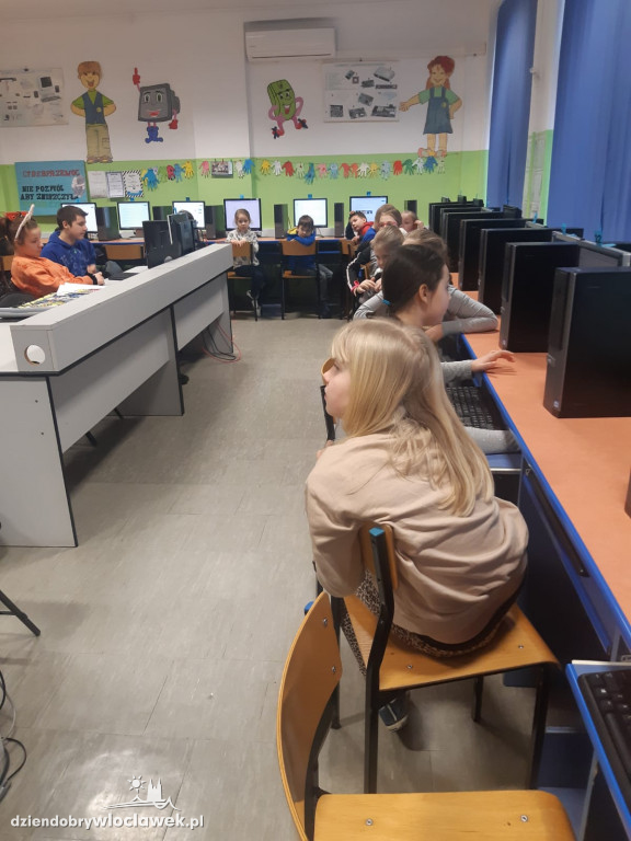 O bezpieczeństwie w sieci w SP 20