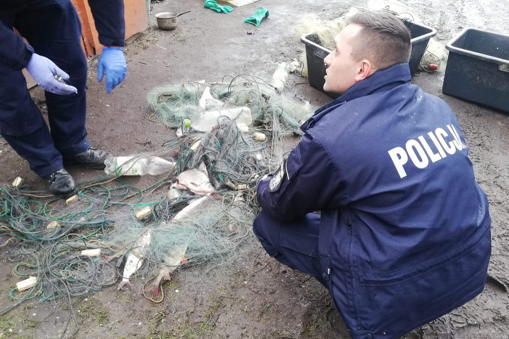 Nielegalnie łowił ryby w Wiśle