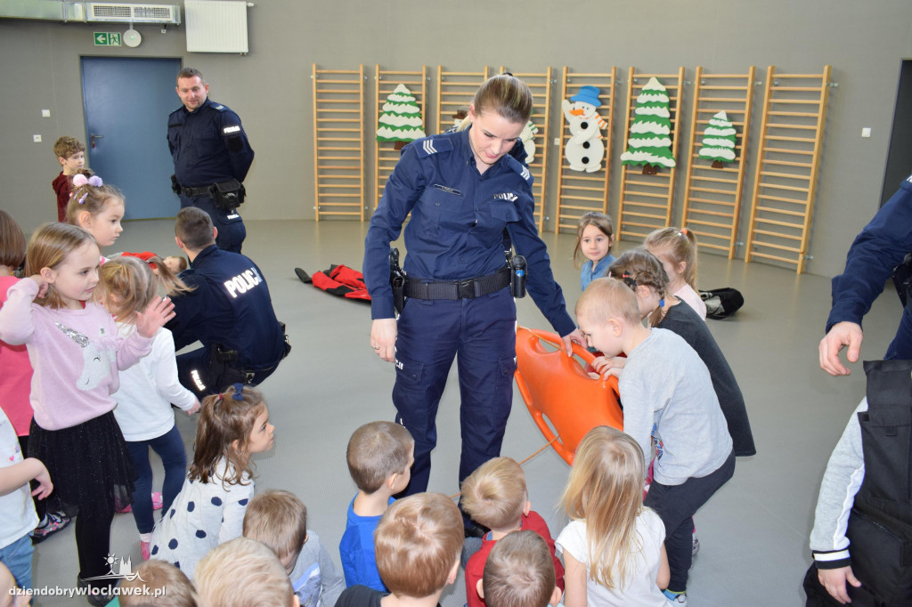 Wizyta policjantów w Przedszkolu Publicznym nr 30
