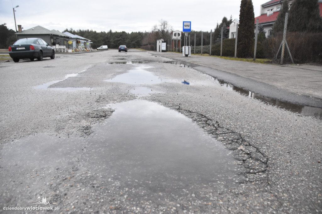 Tak wygląda droga na cmentarz