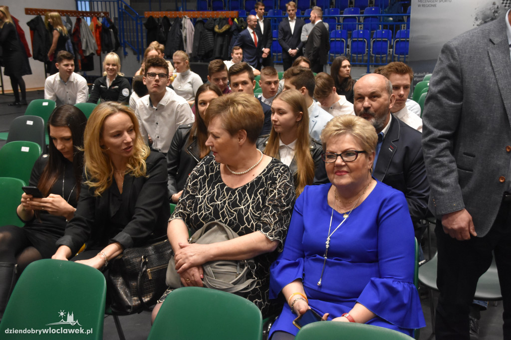 Wręczenie nagród dla sportowców i ich trenerów
