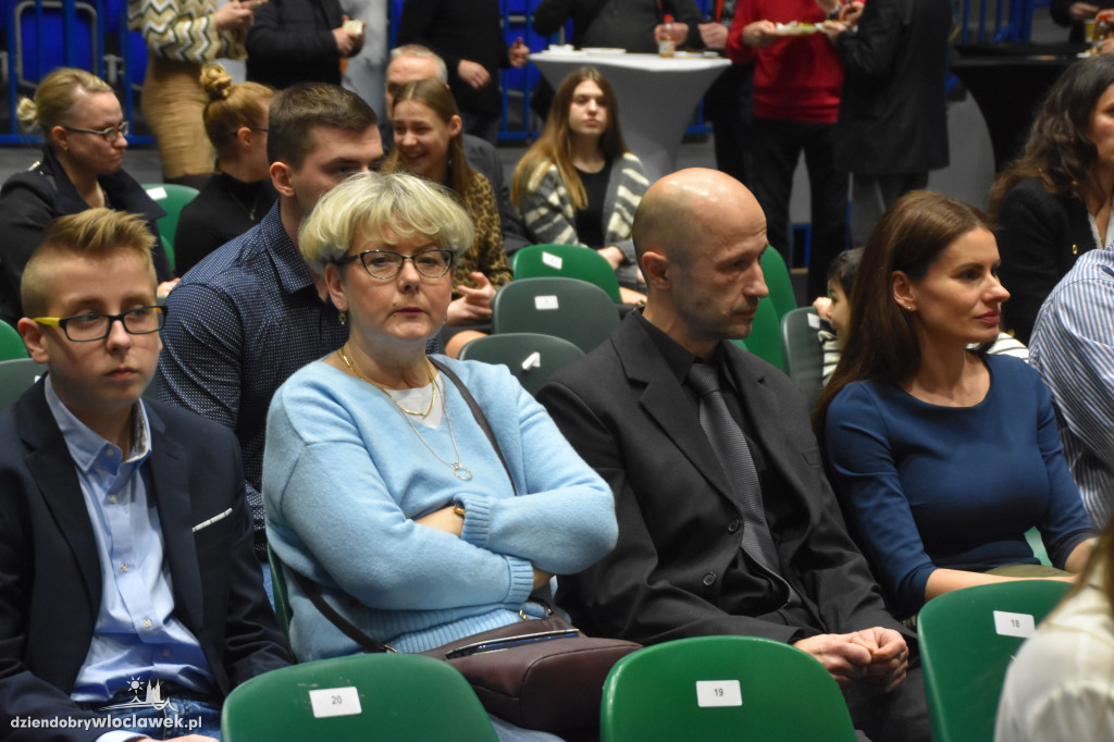 Wręczenie nagród dla sportowców i ich trenerów
