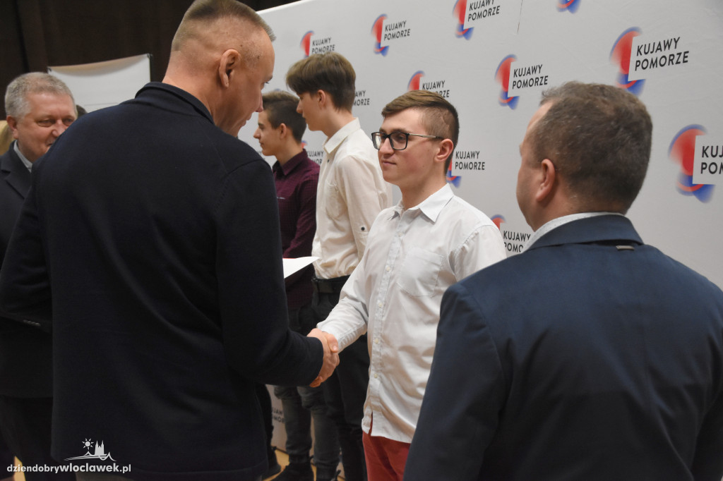 Wręczenie nagród dla sportowców i ich trenerów