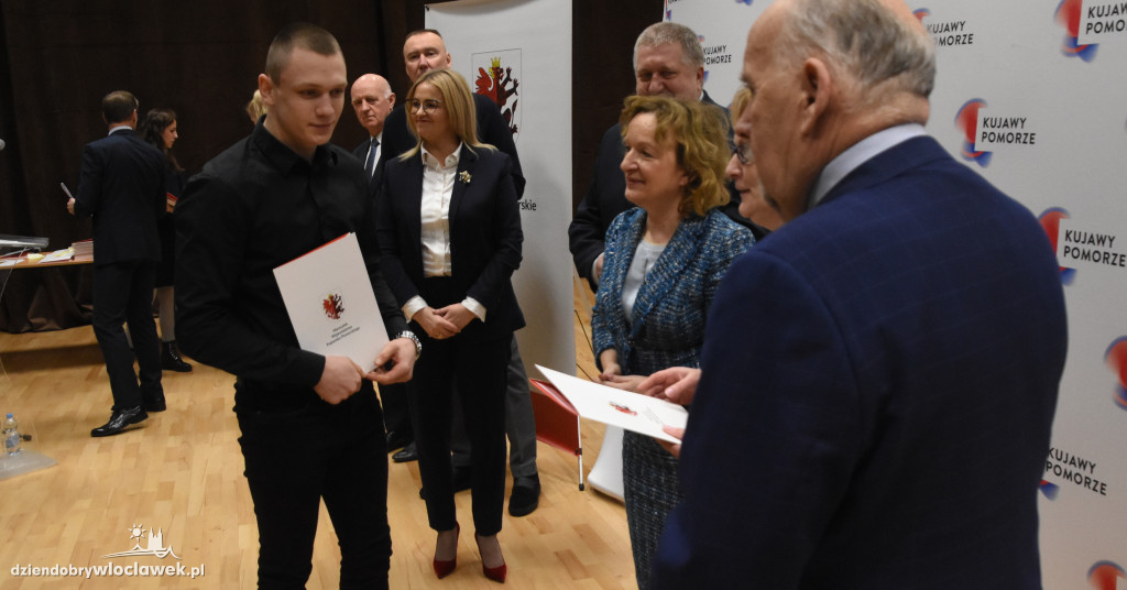 Wręczenie nagród dla sportowców i ich trenerów