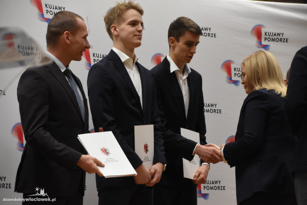 Wręczenie nagród dla sportowców i ich trenerów