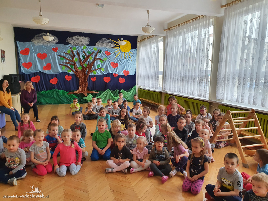 Fundacja Orange odwiedziła przedszkolaków