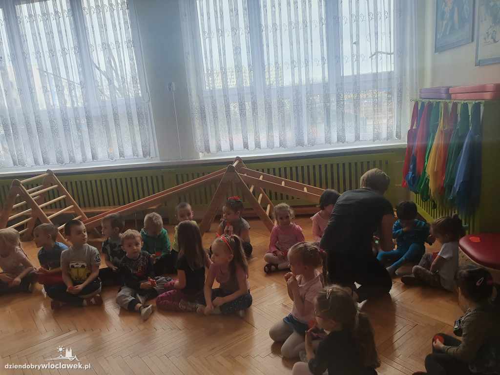 Fundacja Orange odwiedziła przedszkolaków