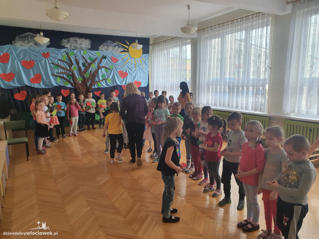 Fundacja Orange odwiedziła przedszkolaków