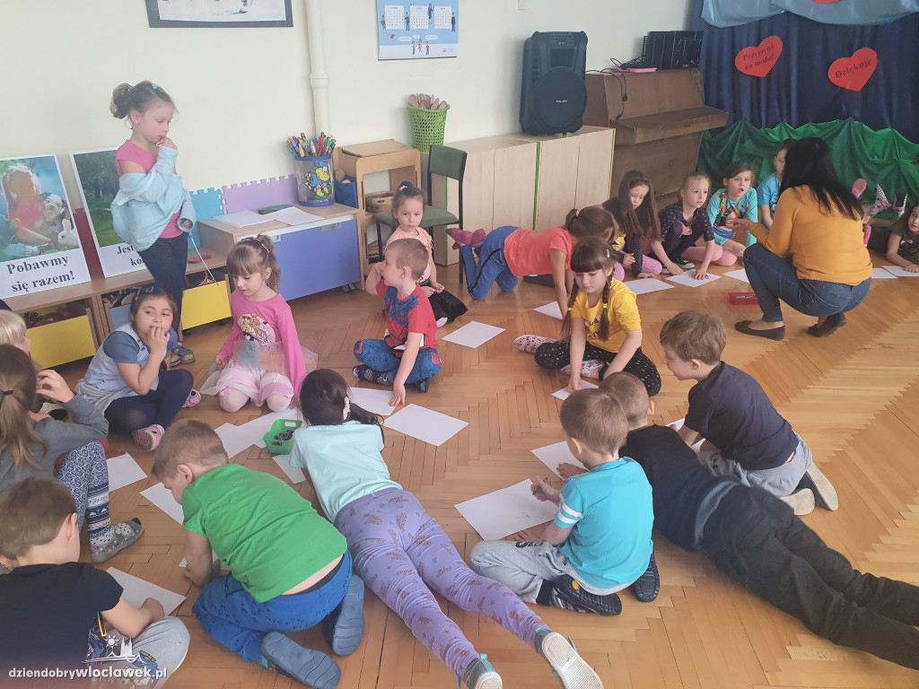 Fundacja Orange odwiedziła przedszkolaków