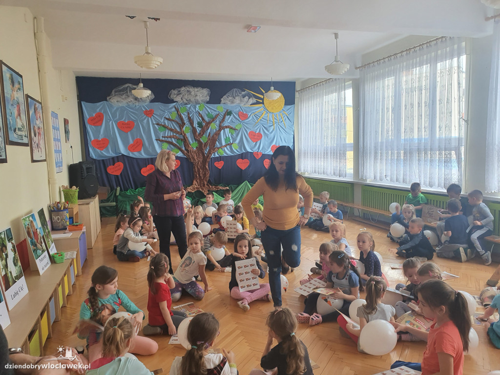 Fundacja Orange odwiedziła przedszkolaków