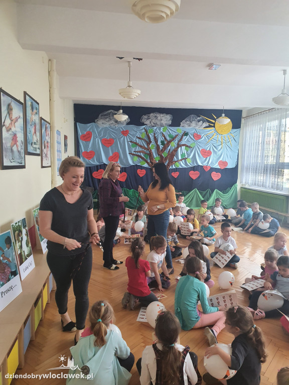 Fundacja Orange odwiedziła przedszkolaków