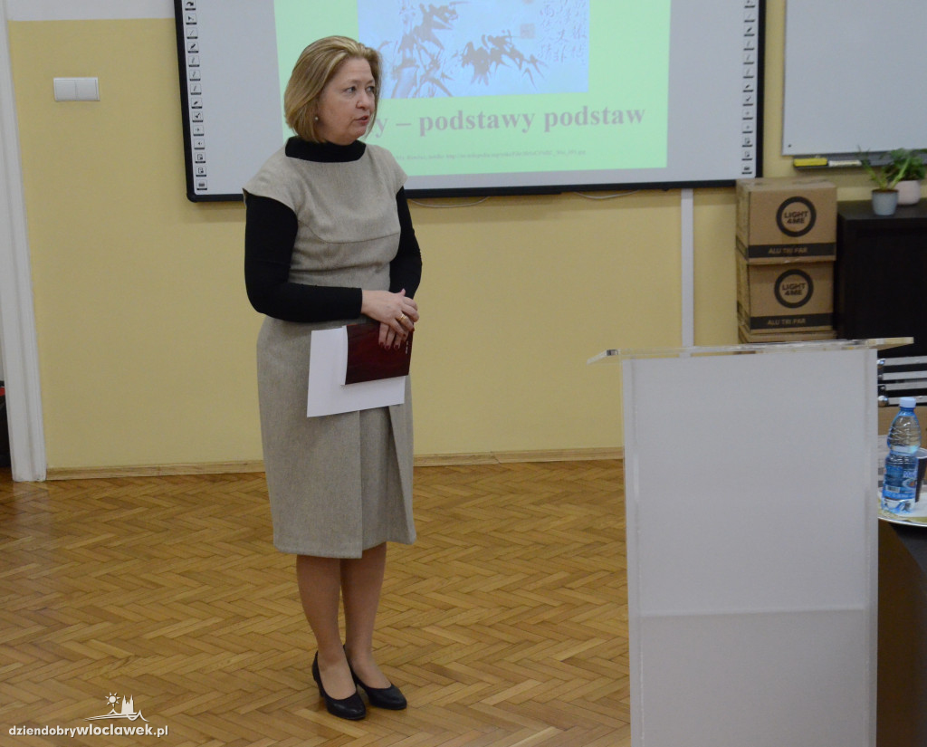 Wykład `Chiny - podstawy podstaw` w LZK