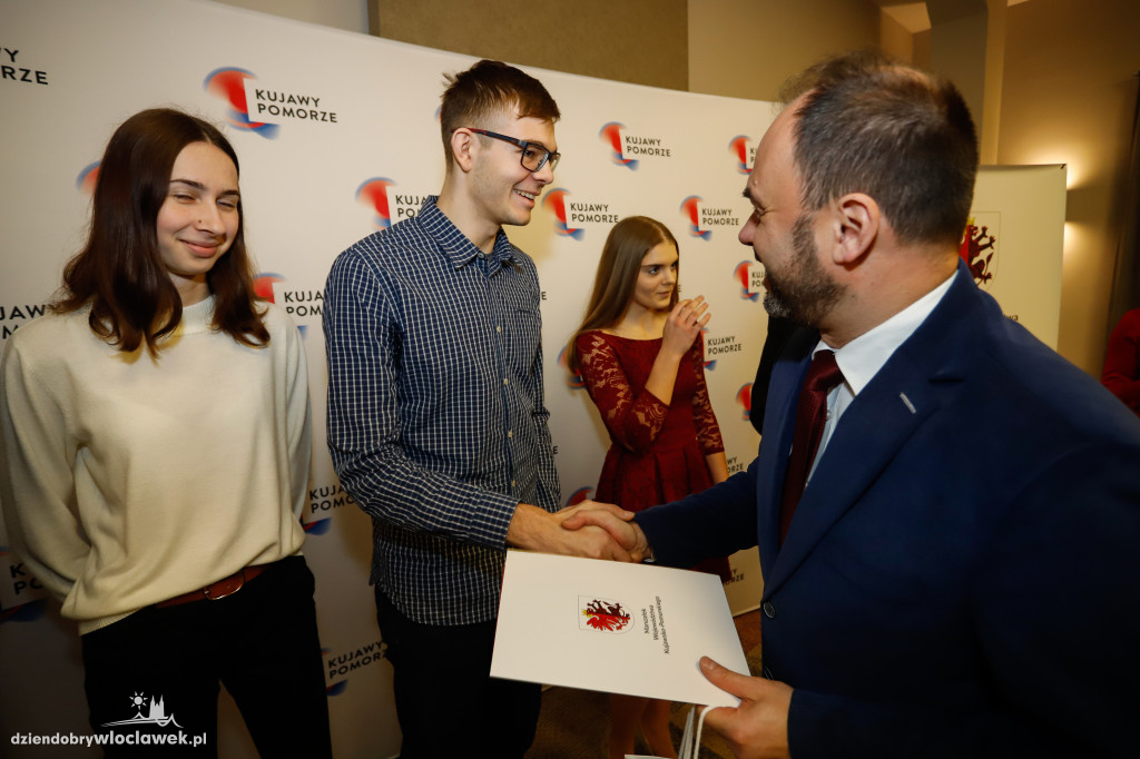 Stypendyści z województwa wyróżnieni