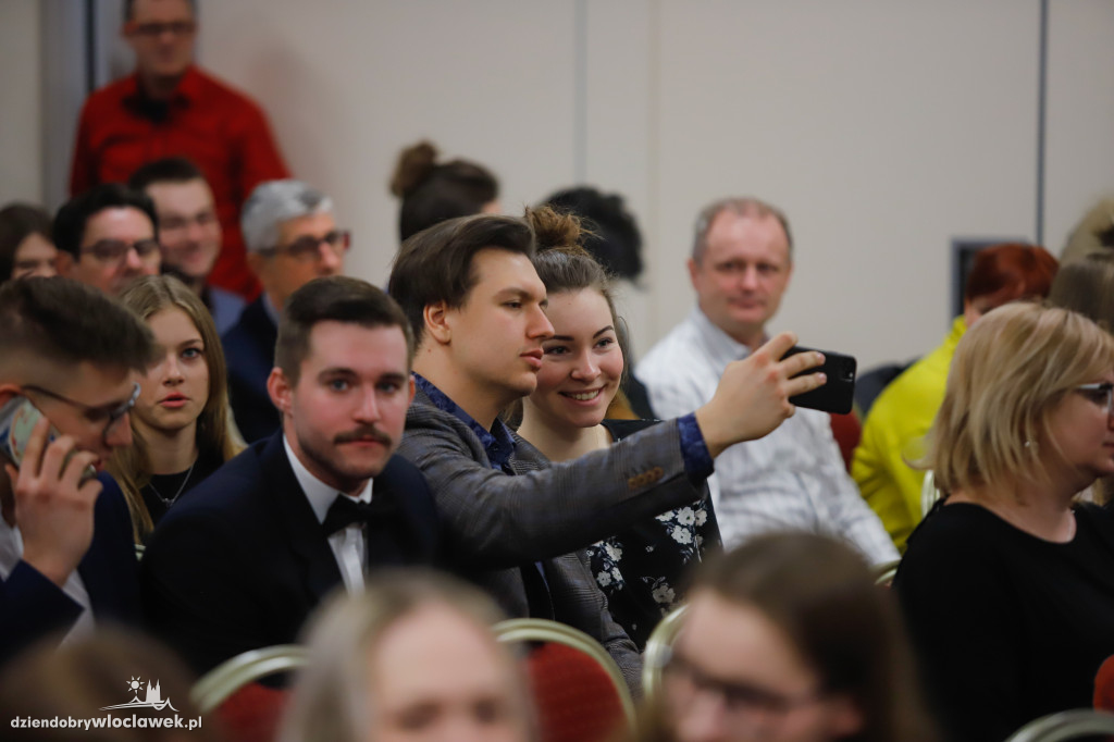 Stypendyści z województwa wyróżnieni