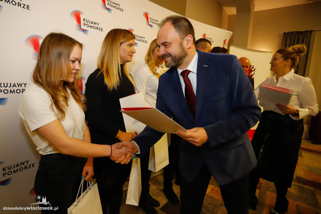 Stypendyści z województwa wyróżnieni