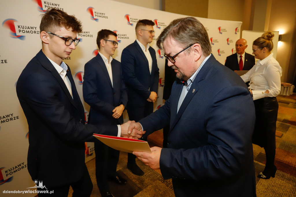 Stypendyści z województwa wyróżnieni