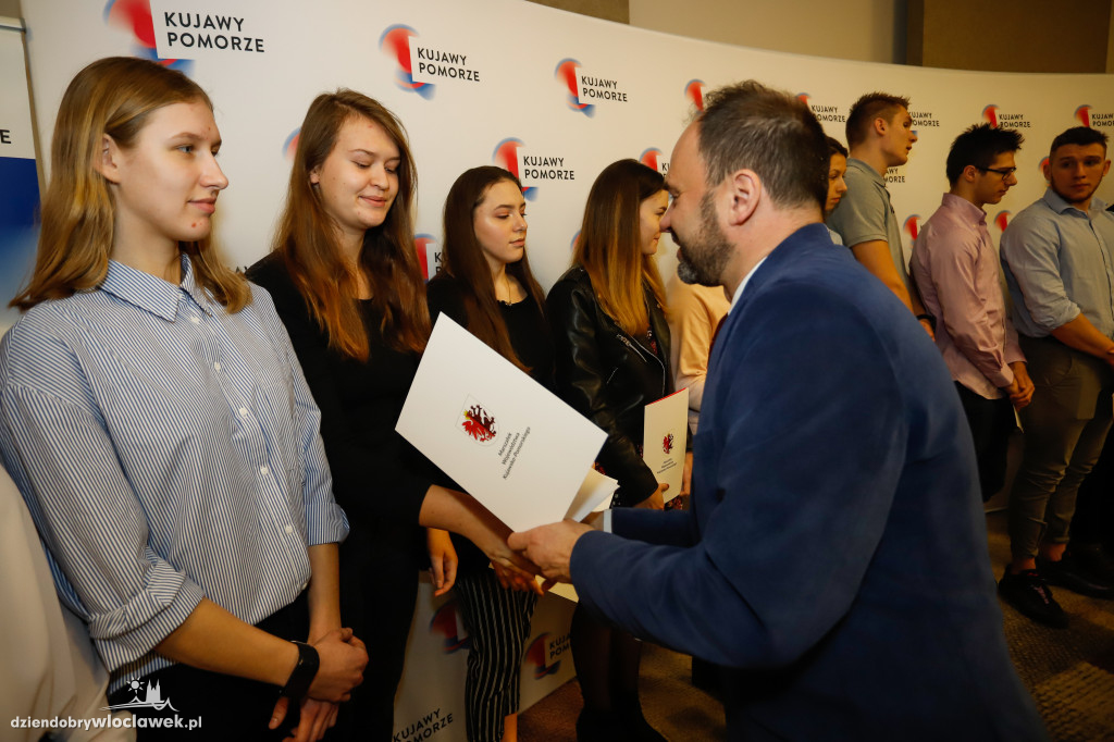 Stypendyści z województwa wyróżnieni