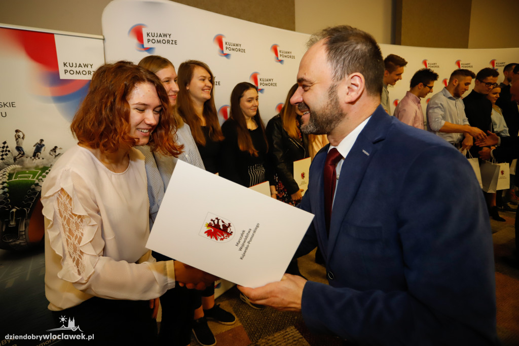 Stypendyści z województwa wyróżnieni
