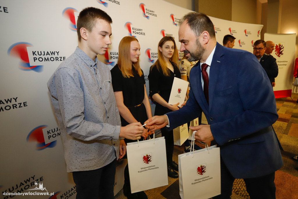 Stypendyści z województwa wyróżnieni