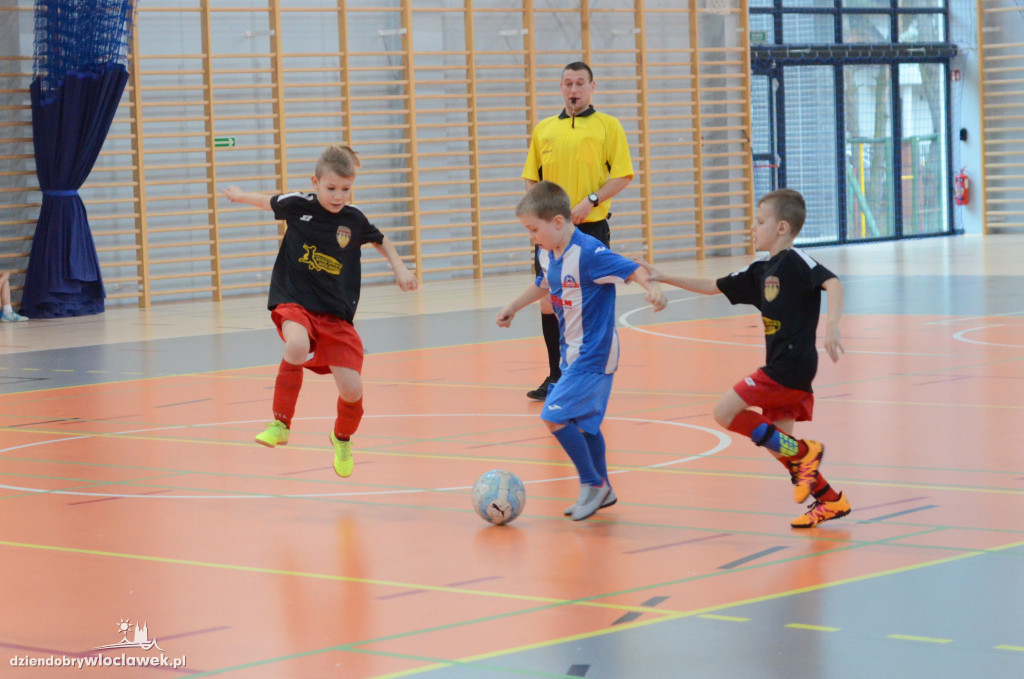 KEEZA CUP - mali piłkarze w akcji