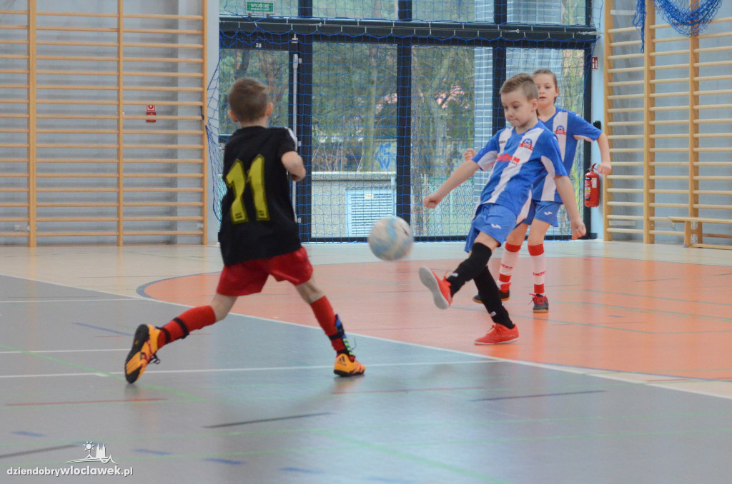KEEZA CUP - mali piłkarze w akcji
