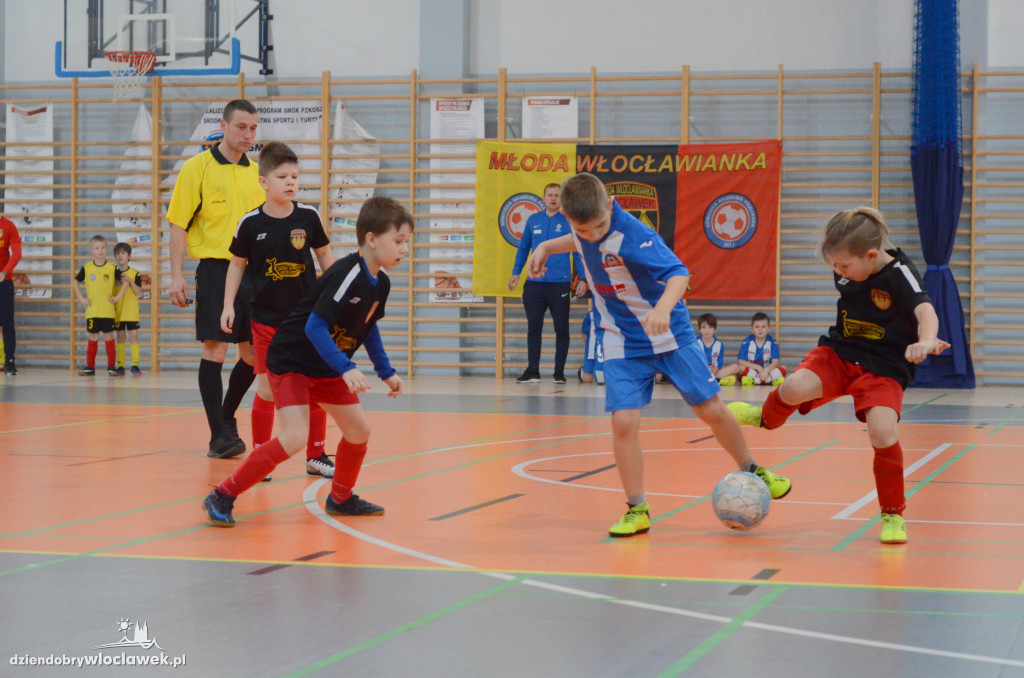 KEEZA CUP - mali piłkarze w akcji