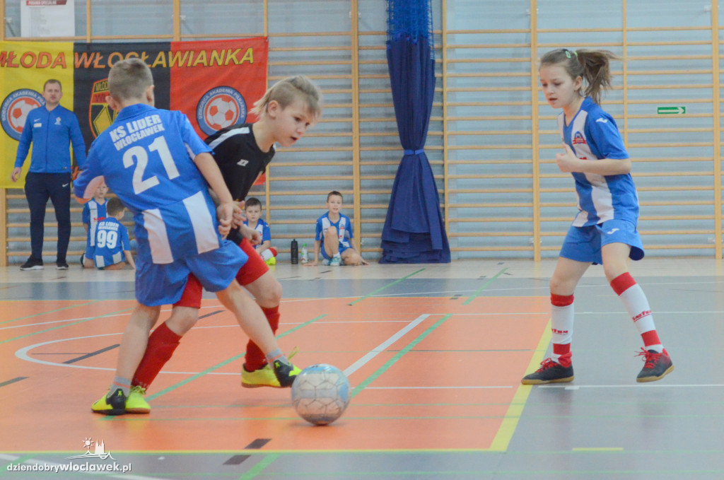 KEEZA CUP - mali piłkarze w akcji