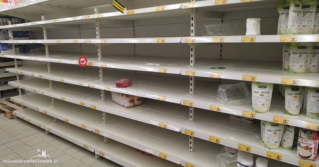 Sklepowe półki świecą pustkami
