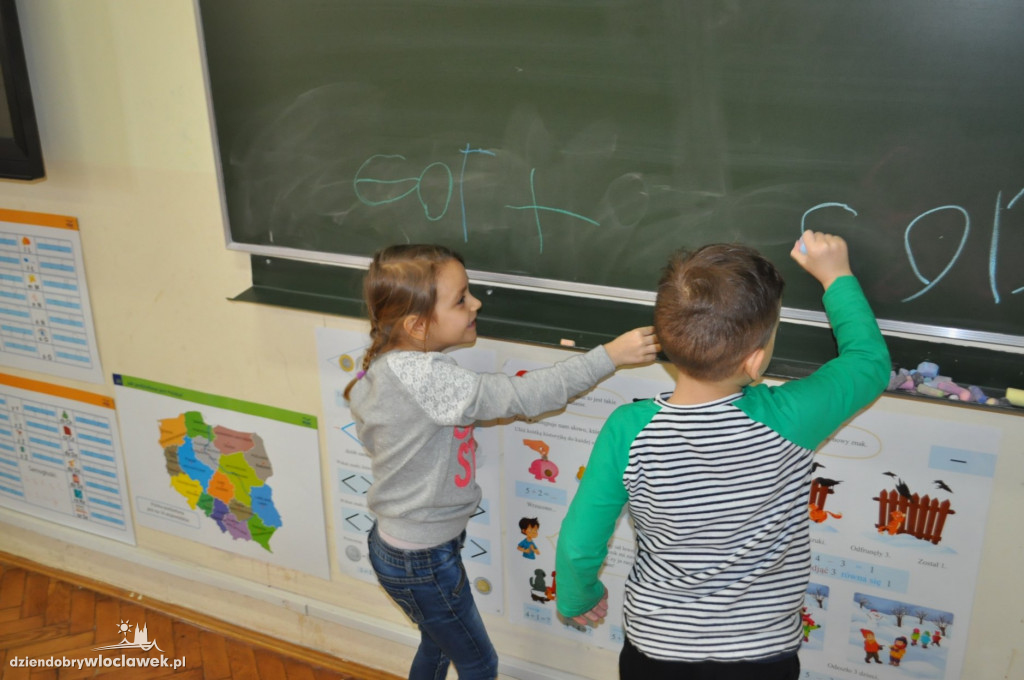 Drzwi otwarte w Akademickich Szkołach Podstawowych
