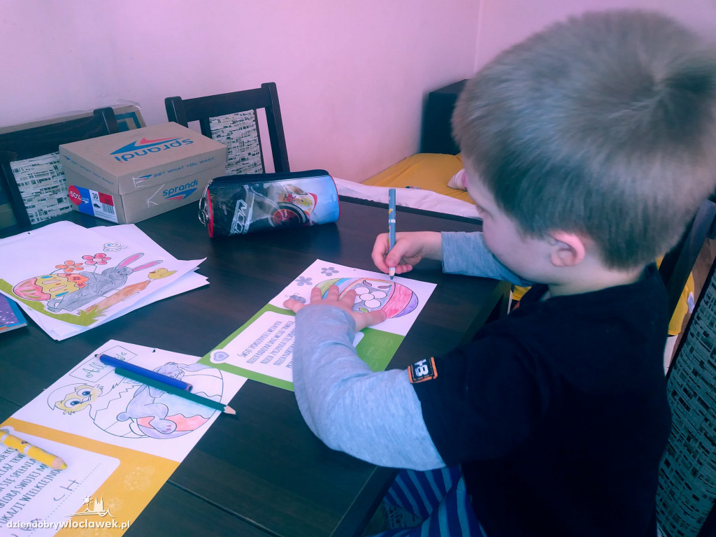 Zdalne nauczanie w Tęczowej Wyspie w PP nr 30