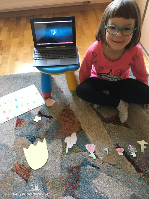 Zdalne nauczanie w Tęczowej Wyspie w PP nr 30