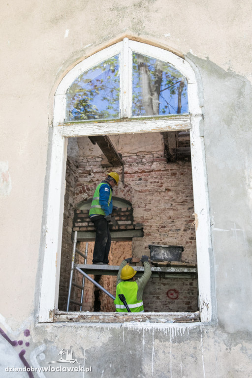 Remont pałacu wszedł w kolejny etap