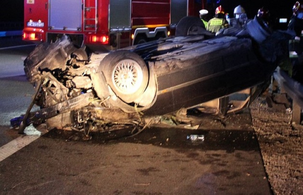 Dachowanie na autostradzie A1