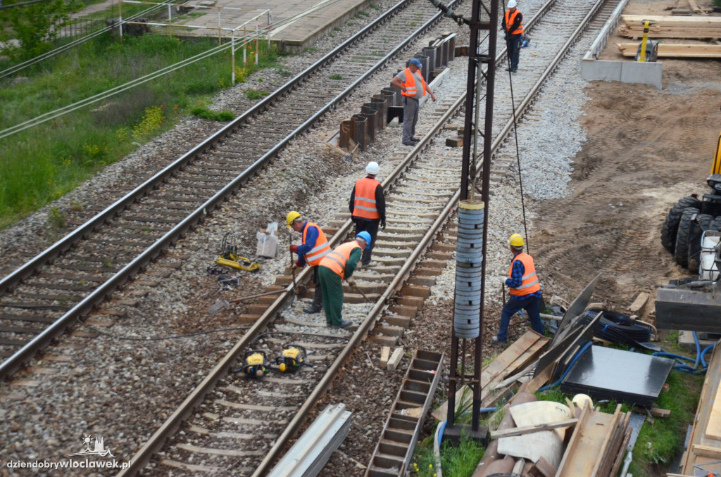 Na ul. Promiennej praca wre! Tak budują tunel