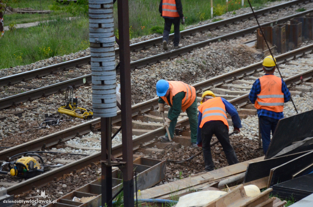 Na ul. Promiennej praca wre! Tak budują tunel